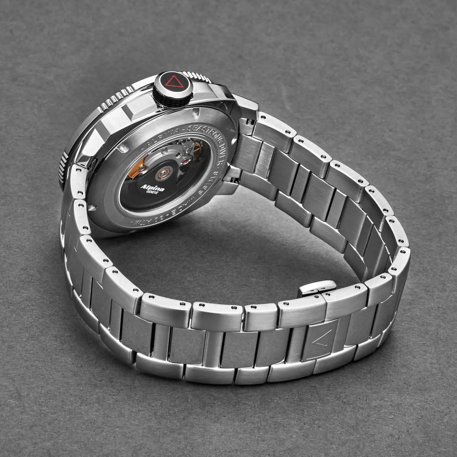 Alpina Men's 'Seastrong' 300m Automatic Diver Watch with Elegant Black Dial and Stainless Steel Bracelet