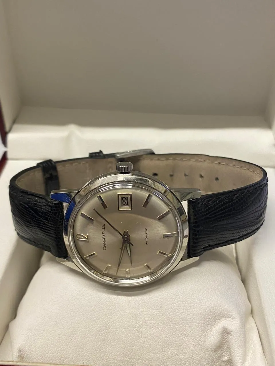 CARAVELLE Beautiful Luxurious And Elegant Men's Wristwatch - $3K APR w/ COA!!!