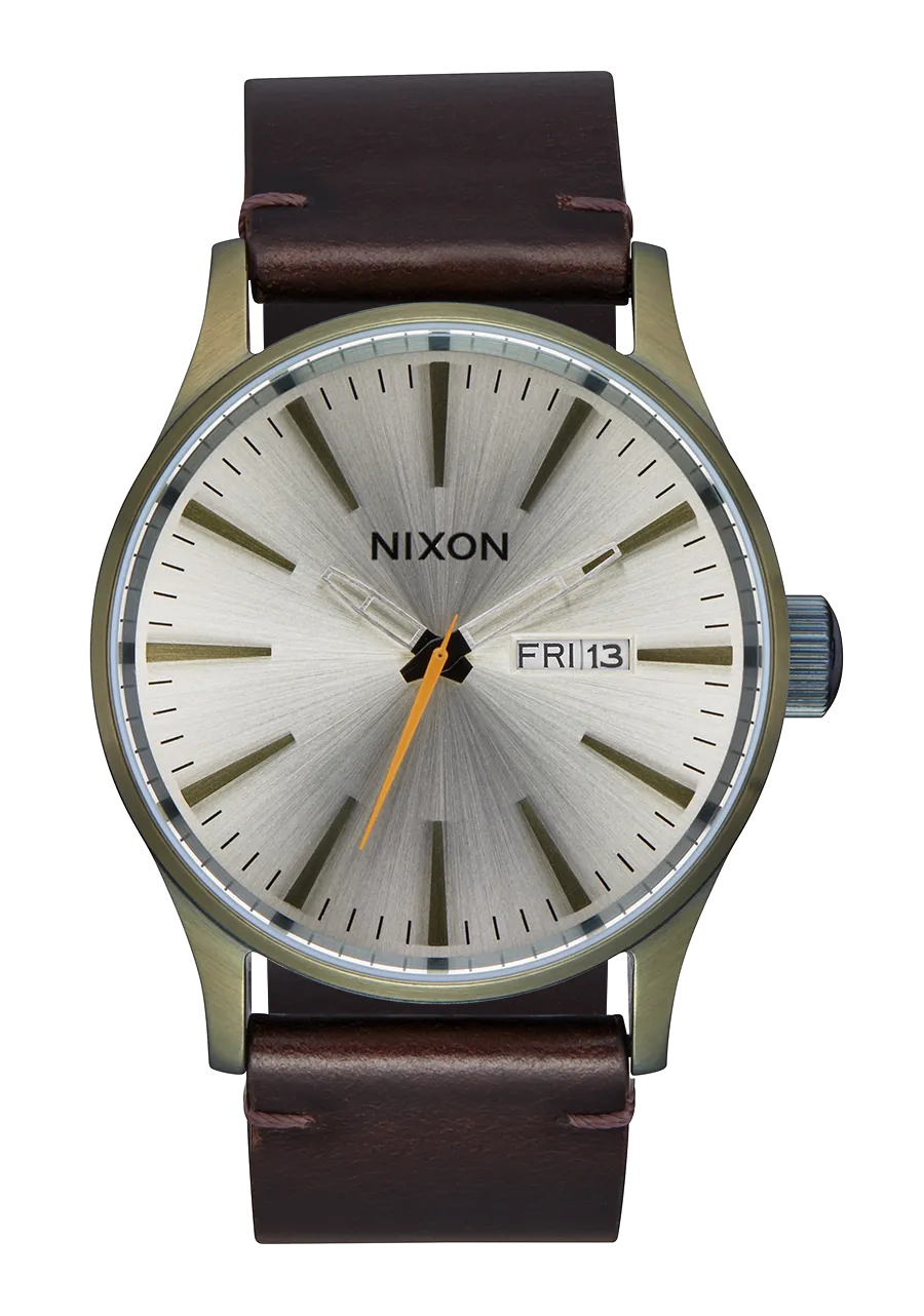 Nixon Sentry Leather Watch - Vintage White / Surplus
