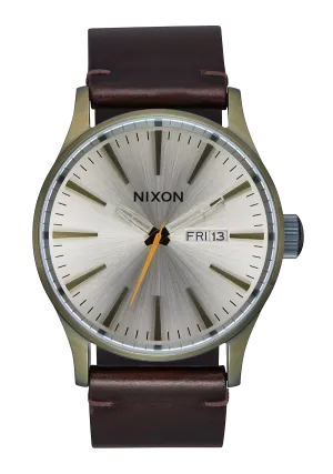 Nixon Sentry Leather Watch - Vintage White / Surplus