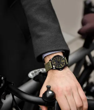 Stuhrling Men's Quartz Black Case, Black Dial, Green Leather Strap Watch