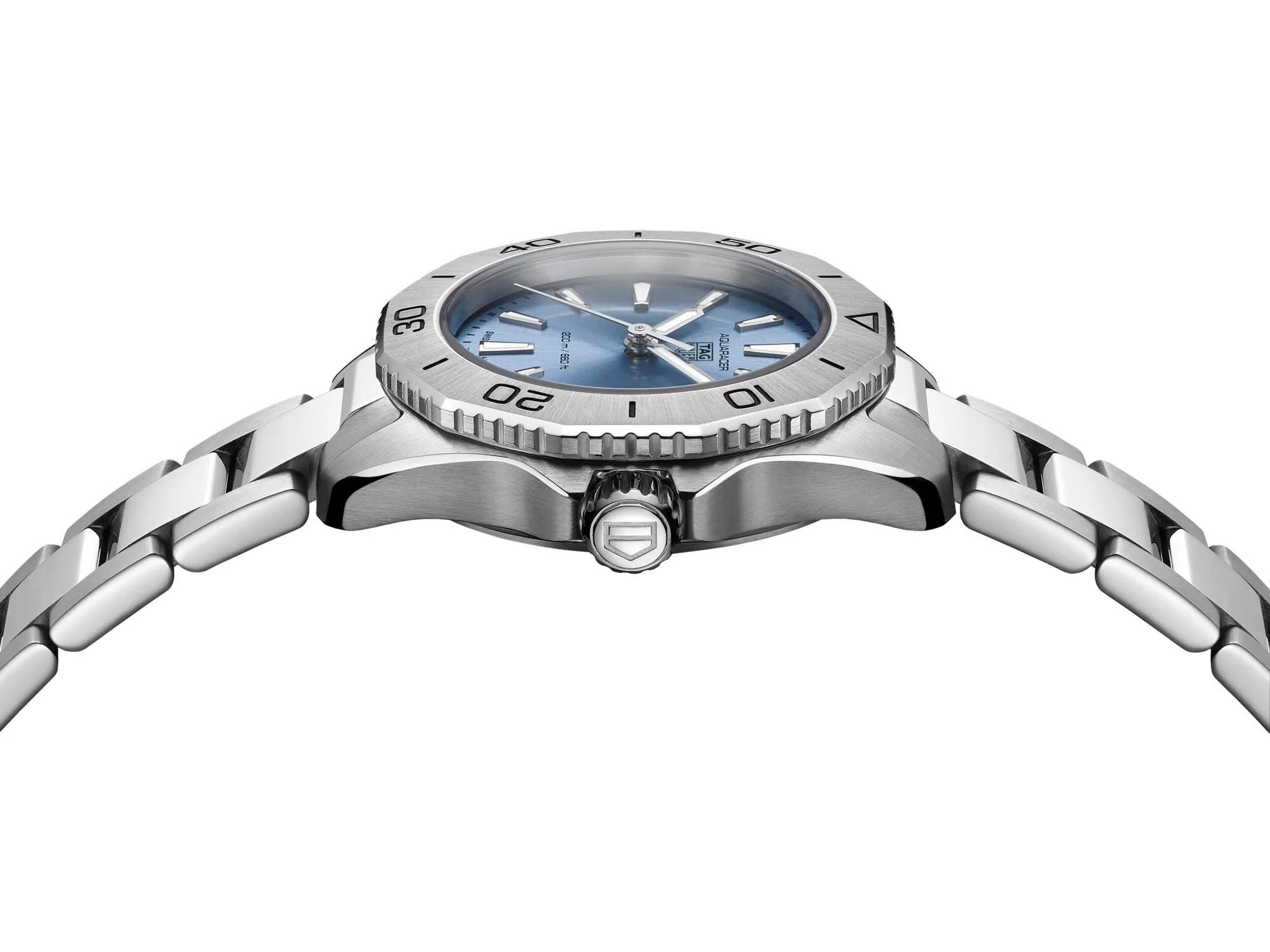 TH Watch Aquaracer ProFSsional 2