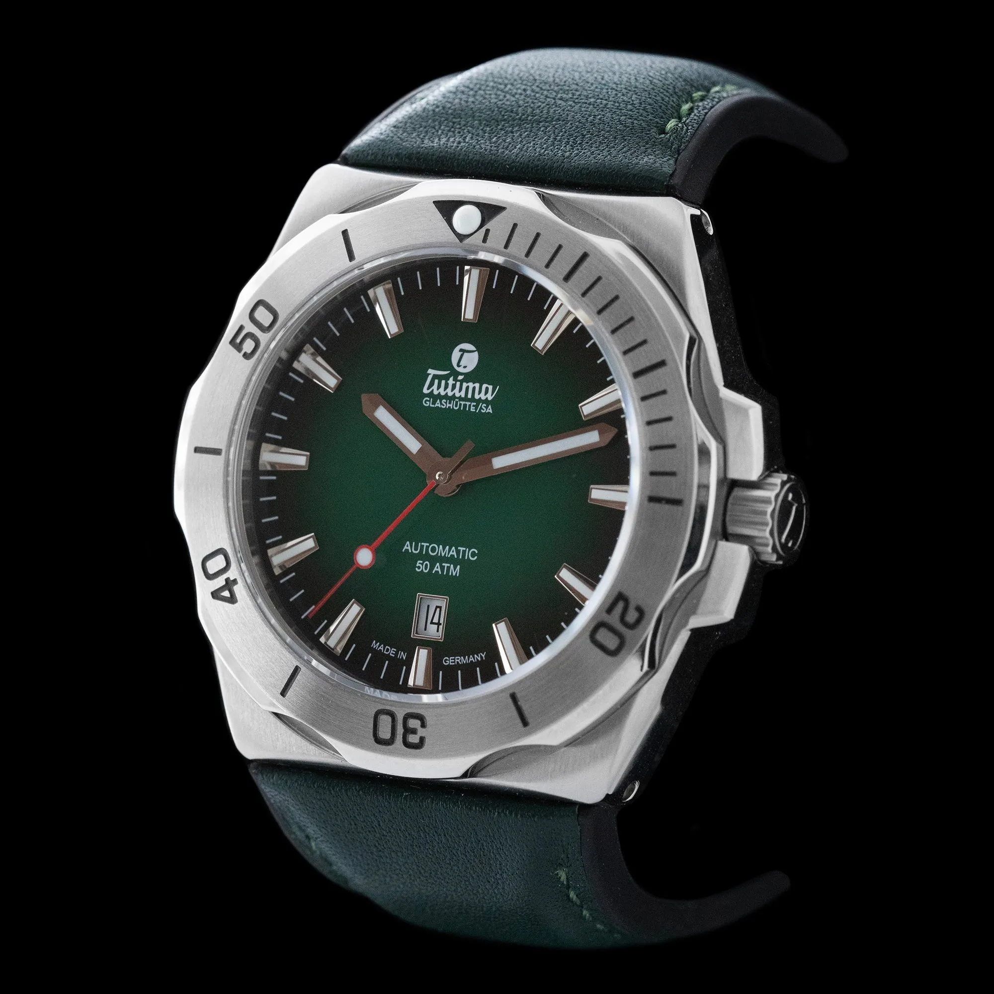 Tutima - 2021 M2 Seven Seas 'Steel Bezel'